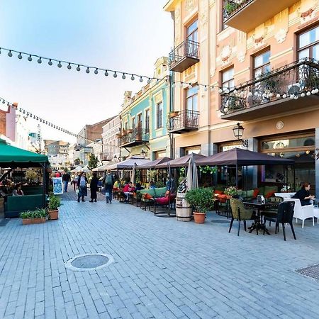 Wehost Cozy Nest Apartment Tbilisi Exterior foto