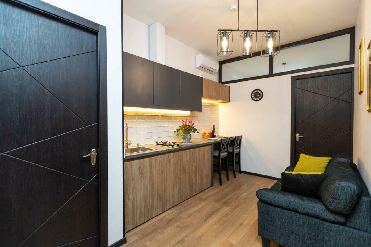 Wehost Cozy Nest Apartment Tbilisi Exterior foto
